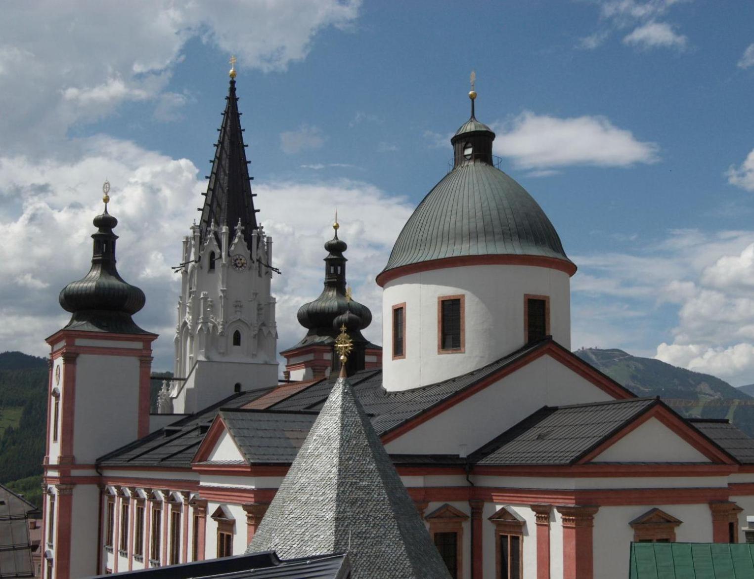 Hotel Zum Kirchenwirt Mariazell Esterno foto