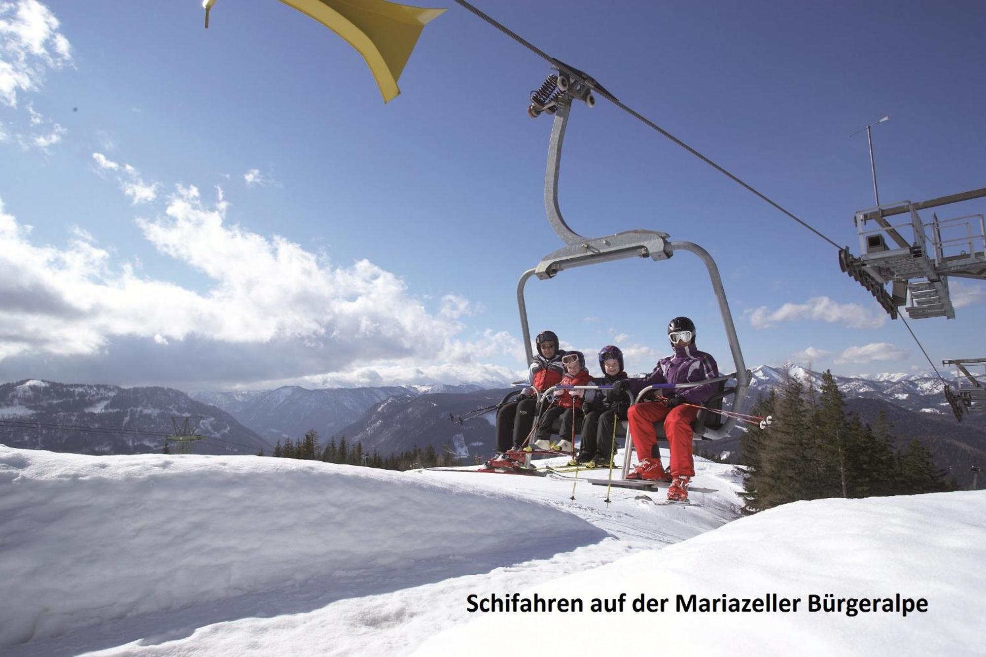 Hotel Zum Kirchenwirt Mariazell Esterno foto